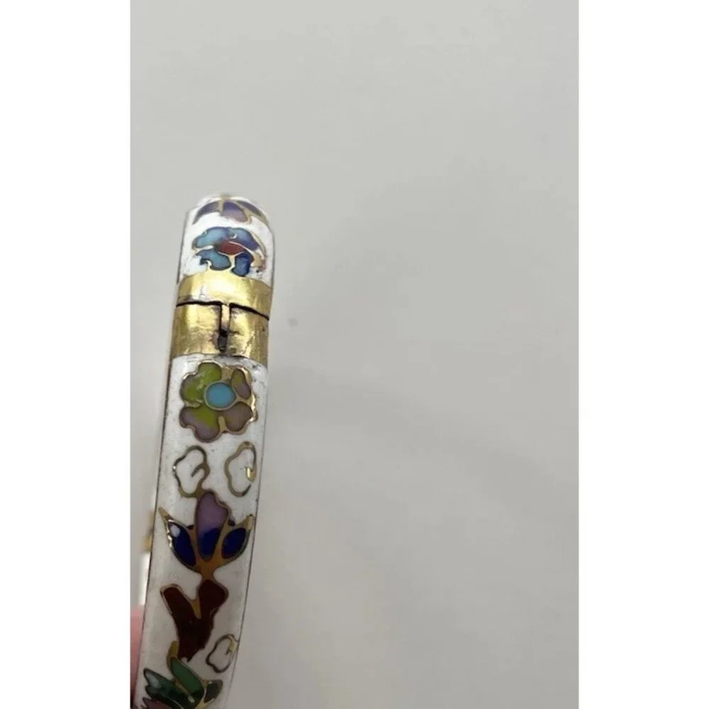 Vintage White Enamel Cloisonné Floral Blue Multi Color Hinged  Bangle Sz 7.5”